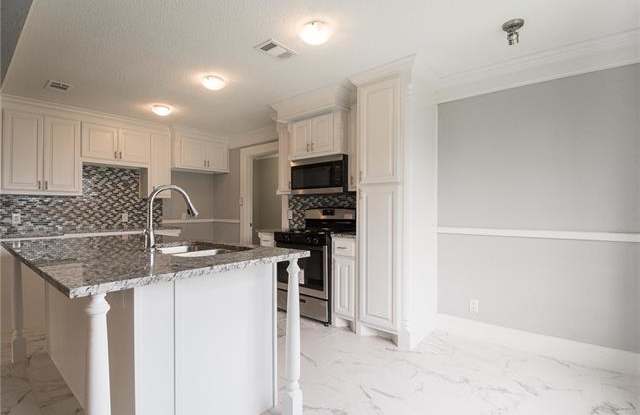 1004 Terrebonne Court Gallery 3