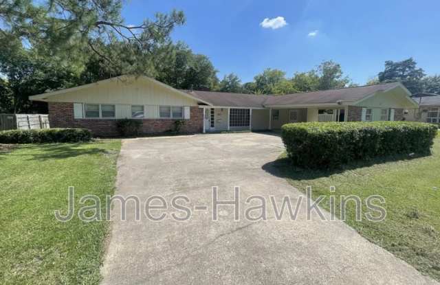 2124 Greenview Dr, Montgomery, AL 36111 photos photos