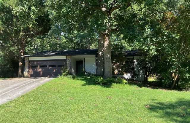 215 Lakeland Court photos photos