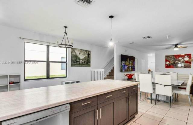 25175 SW 108th Avenue, Homestead, FL 33032 - 6348 photos photos