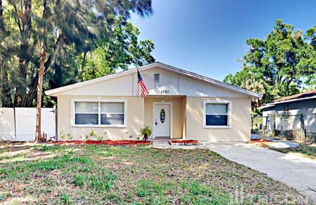 1721 W Comanche Avenue Gallery 2