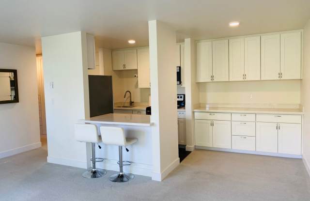 6201 Lake Washington Boulevard Northeast Gallery 2