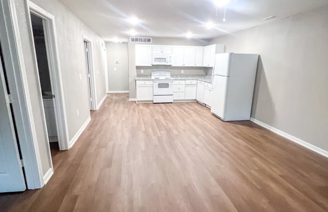 320 West South Street - 320 West South Street, Warrensburg, MO 64093