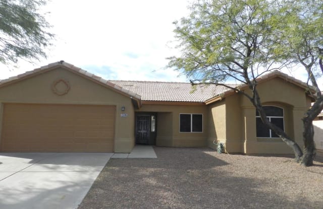 9051 North Shadow Rock Drive - 9051 North Shadow Rock Drive, Marana, AZ 85743