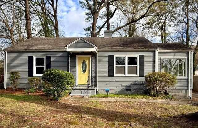 1449 Lynford Drive SW photos photos