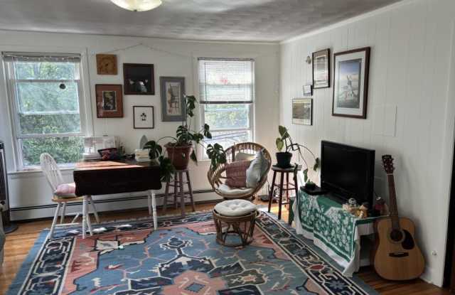 18 Tremont Gallery 4