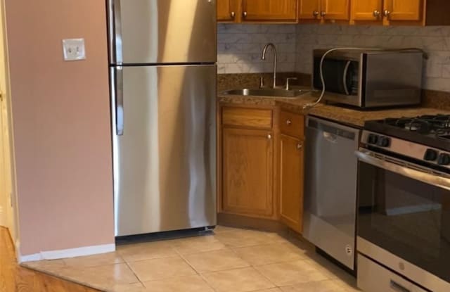 192 Highland - 192 Highland Place, Brooklyn, NY 11208