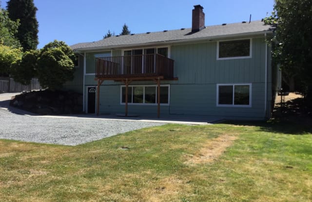 2623 W Mukilteo Blvd - 2623 West Mukilteo Boulevard, Everett, WA 98203
