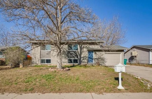 6910 Fielding Circle - 6910 Fielding Circle, Security-Widefield, CO 80911