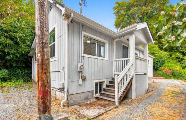 Newly renovated 2 bed 1 bath home in Admiral, West Seattle photos photos