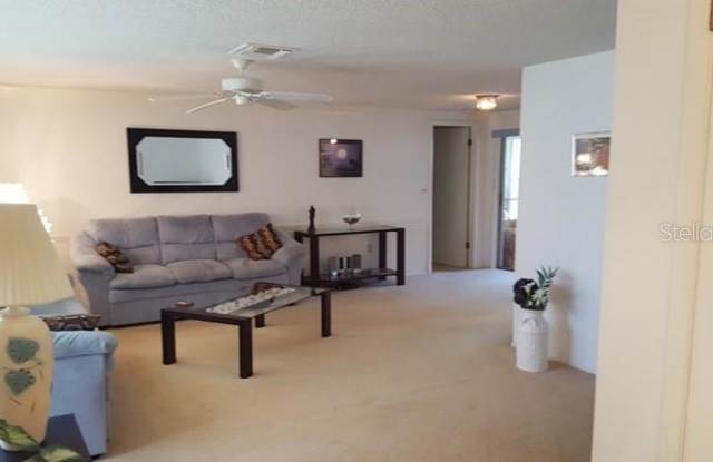 8802 VILLAGE MILL ROW Gallery 4