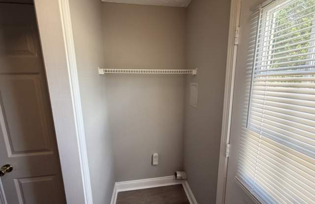 225 Westchester Circle - 1 Gallery 3