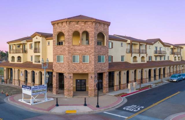 876 S. D St. photos photos