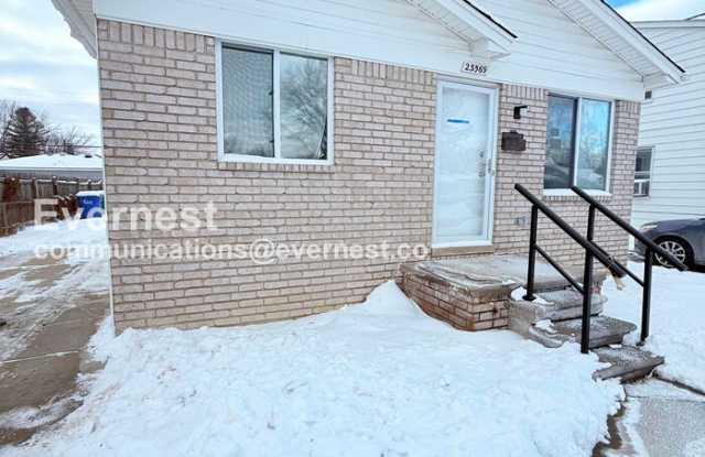 23569 Stewart Avenue photos photos
