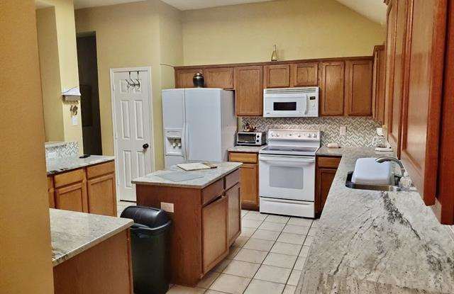 1405 Springmeadow Drive Gallery 4