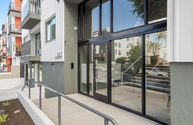 ST Living at 1422 Tamarind | Come Home to Elevated Comfort photos photos