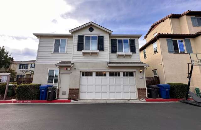 Stylish, Contemporary Campbell 4/2 home with Patio  Attached Garage photos photos