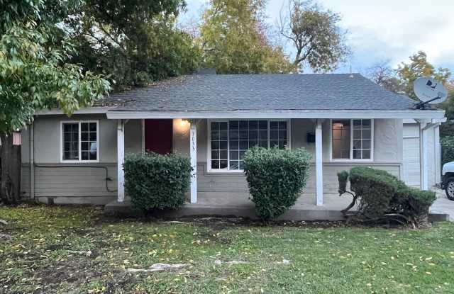 3033 W Sonoma Ave photos photos