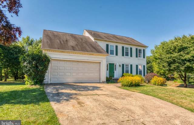 13137 THORNAPPLE PLACE Gallery 2