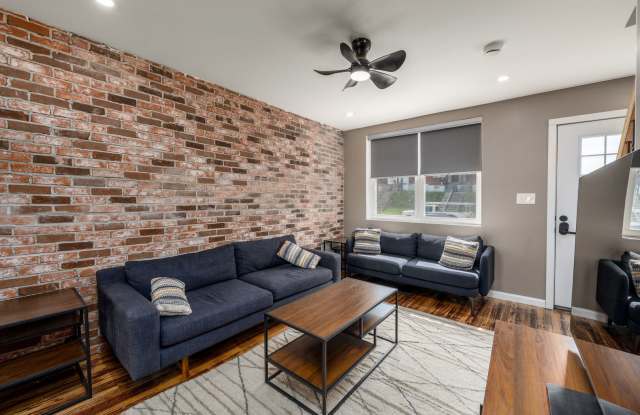 Furnished 3-Bedroom, 2.5 Bathroom Home with Separate Suite Gallery 4