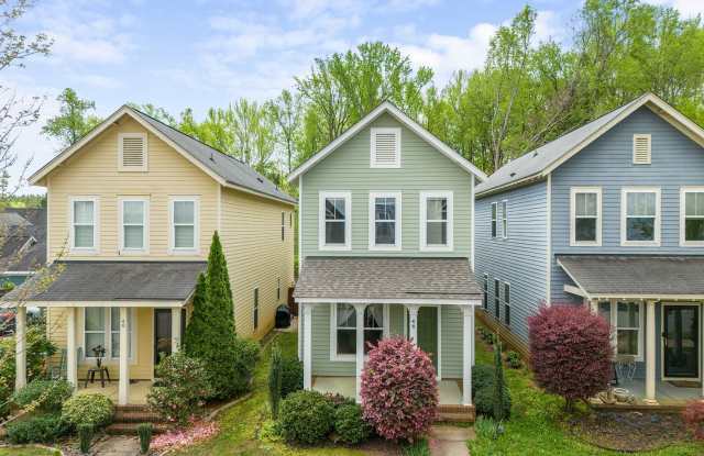 Ideal 3-Bedroom Cottage in Powell Place Pittsboro Available Mid January photos photos