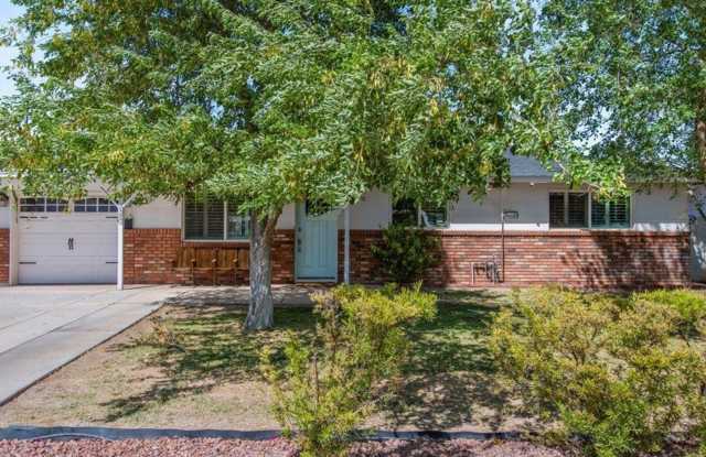 6520 E Osborn Road Gallery 2