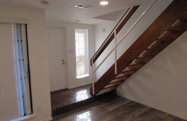 1809 CHANNING STREET NE Gallery 2