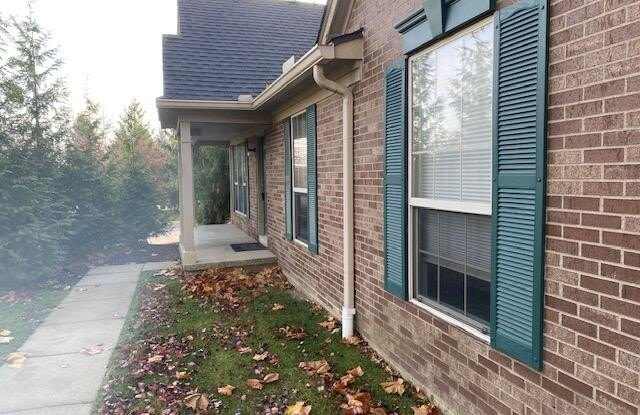222 Commons Court - 222 Commons Court, Saline, MI 48176