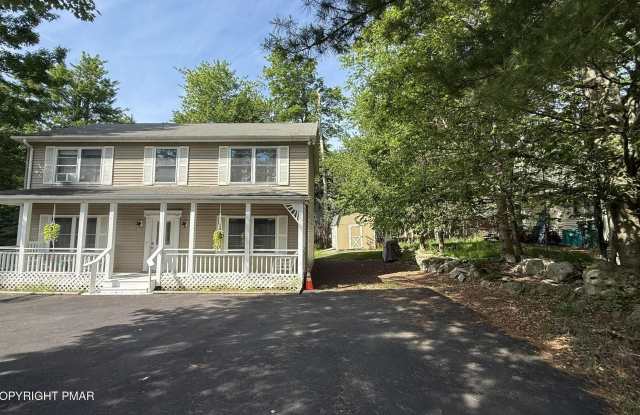 1140 Country Place Drive Gallery 3