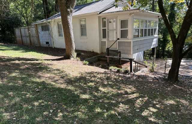 310 1/2 E View Dr photos photos