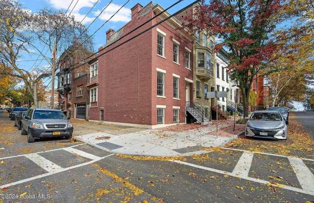 41 Dove st, photos photos
