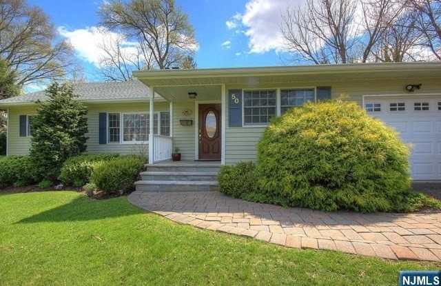 50 Woodmere Lane photos photos