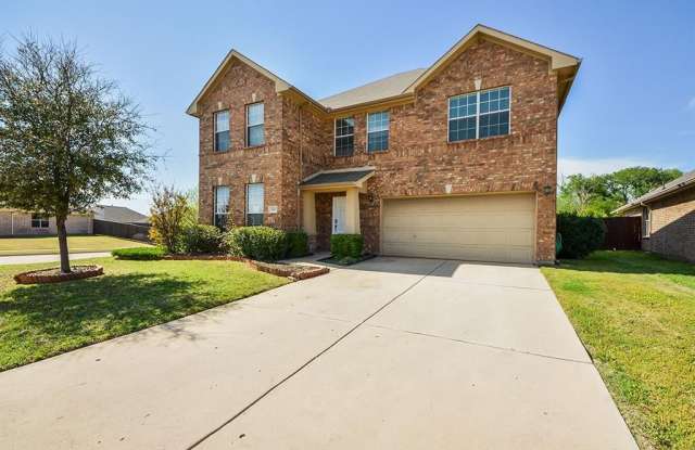 2301 Castle Creek Drive Gallery 2
