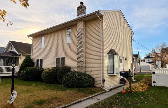 411 Woodland Avenue photos photos