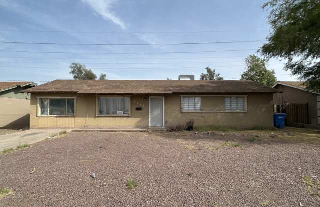 5132 W Osborn Rd photos photos