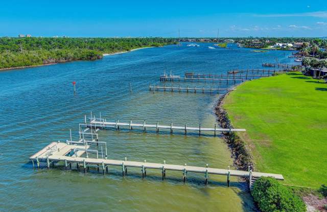 16334 PORT DICKINSON Drive Gallery 3