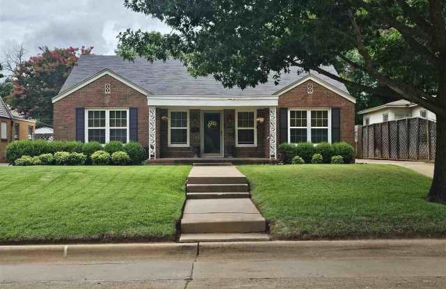 1649 ARDATH AVENUE photos photos