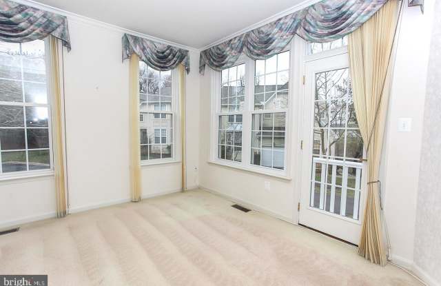 8808 JOSHUA COURT Gallery 4