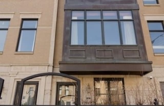 127 East 18th Street - 127 E 18th St, Chicago, IL 60616