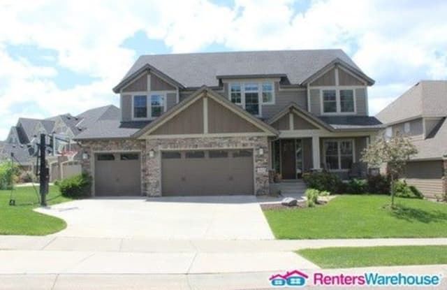 15605 56th Avenue N - 15605 56th Avenue North, Plymouth, MN 55446