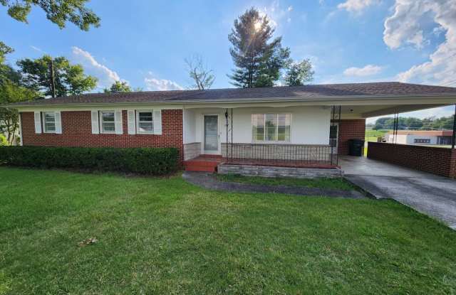 3-Bedroom Home in Sparta with Hardwood Floors, Carport & Covered Porches photos photos 3-Bedroom Home in Sparta with Hardwood Floors, Carport & Covered Porches photos photos