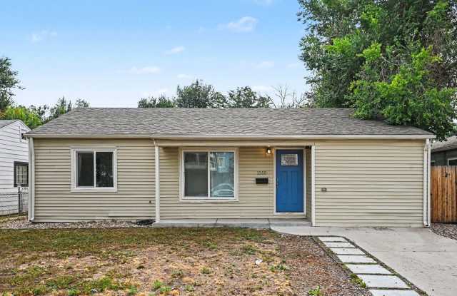 Unique 2BR Ranch Featuring a Backyard Studio/Workshop photos photos