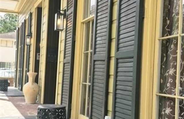 1520 ST. MARY Gallery 2