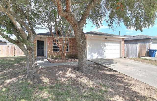 7833 Wolverine - 3/bed 2/bath - $1,595/month photos photos