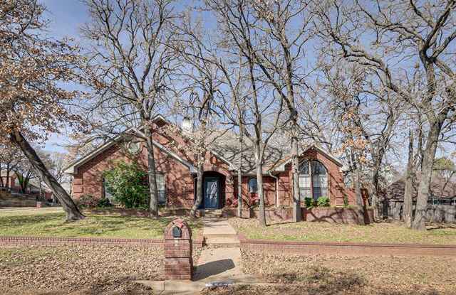 5520 Bradley Court - 5520 Bradley Court, Arlington, TX 76017