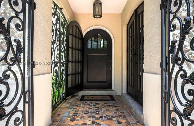1822 Country Club Prado Gallery 3
