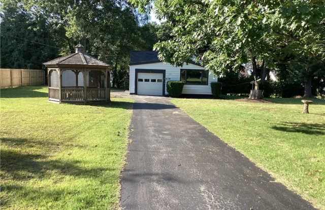 476 Lakeview Terrace photos photos