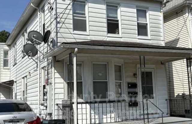 4 Henshaw Court photos photos
