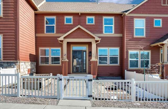 Charming 3BR Townhome in Castle Rock photos photos