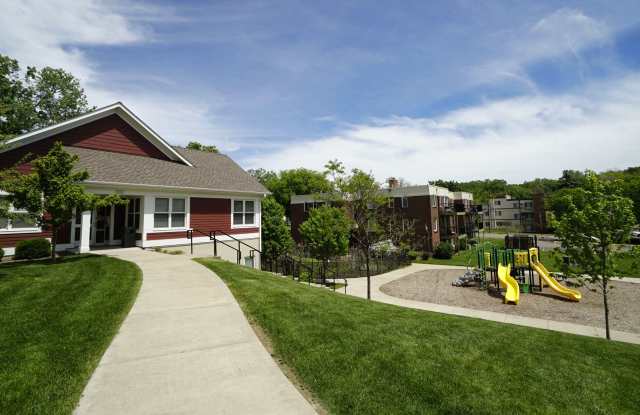 Rolling Hills Gallery 4